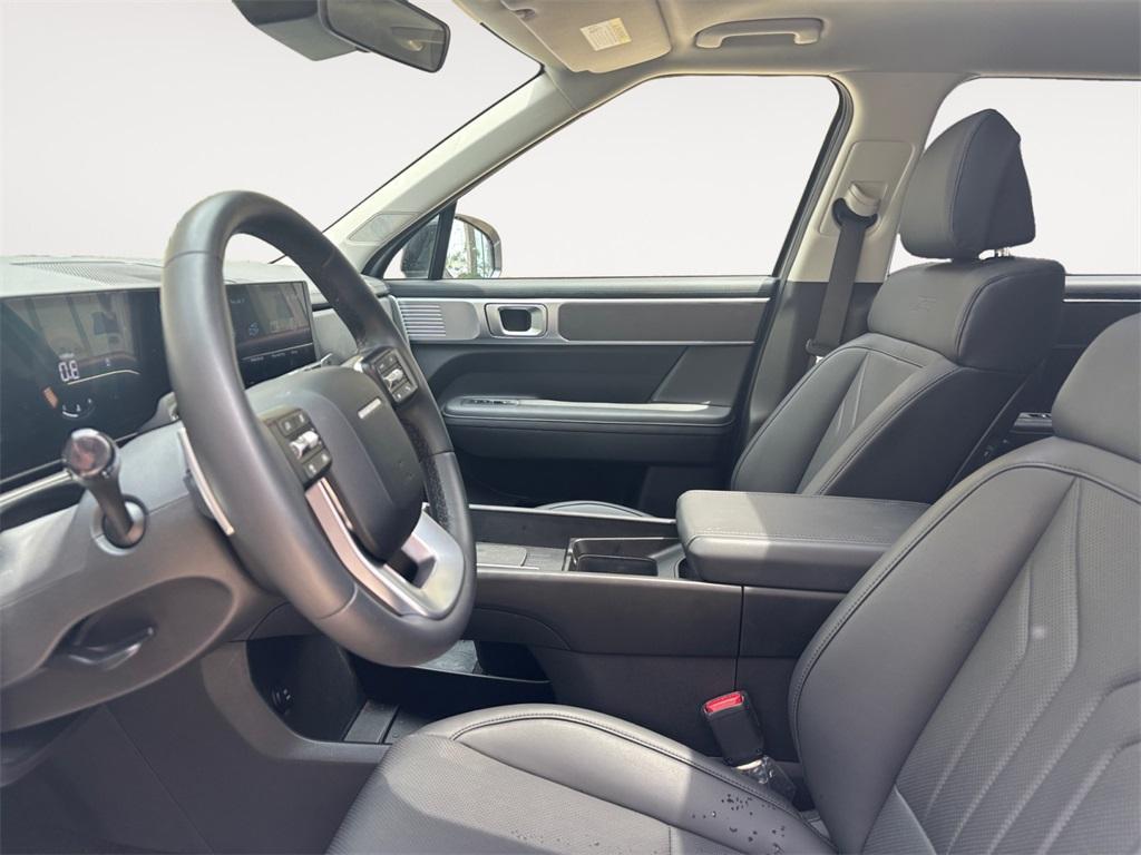 used 2025 Hyundai Santa Fe car, priced at $36,933