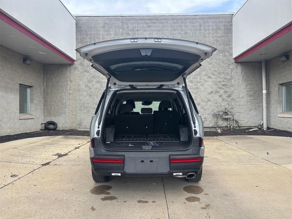used 2025 Hyundai Santa Fe car, priced at $32,977
