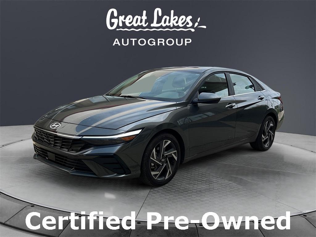 used 2025 Hyundai Elantra car, priced at $22,233