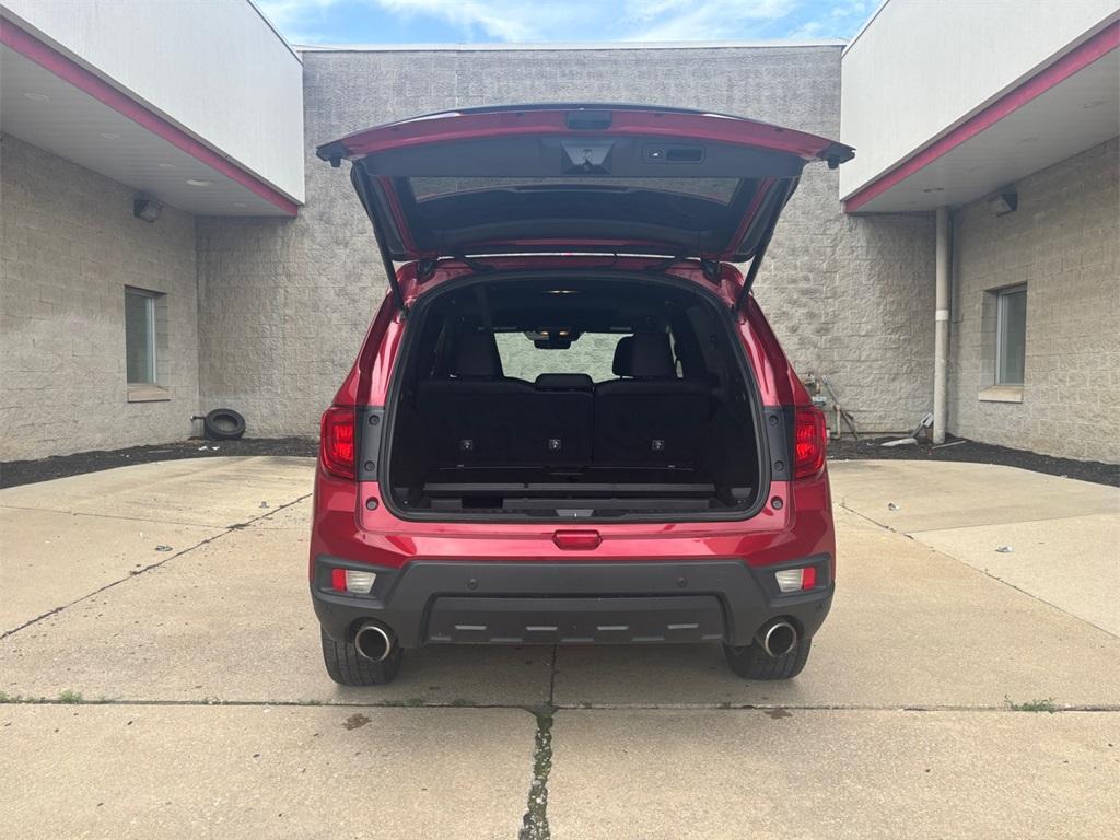 used 2022 Honda Passport car, priced at $32,277