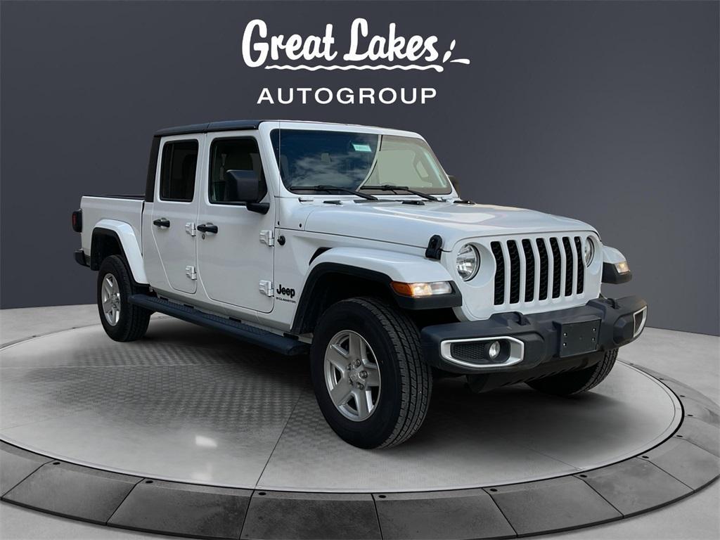 used 2023 Jeep Gladiator car, priced at $27,477