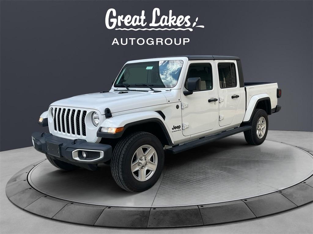used 2023 Jeep Gladiator car, priced at $27,477