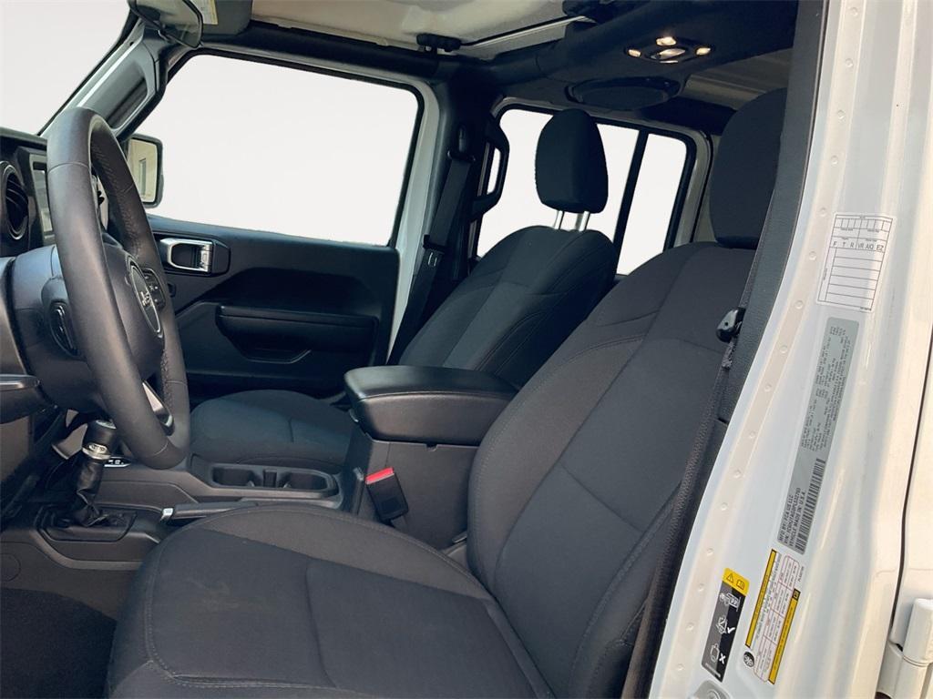 used 2023 Jeep Gladiator car, priced at $27,477