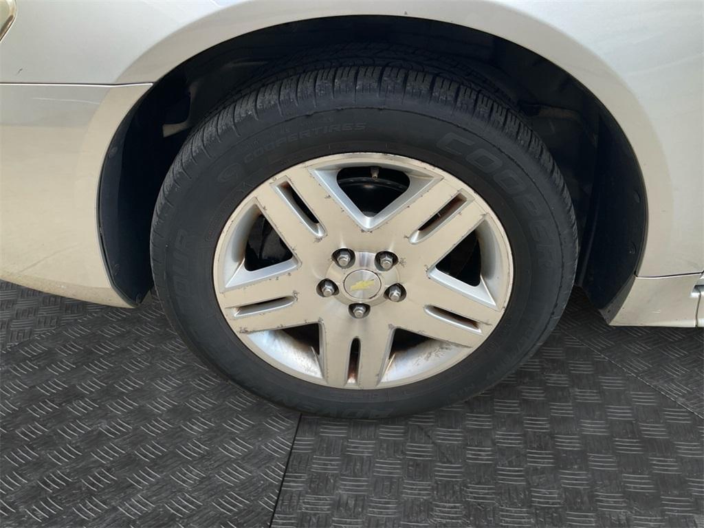 used 2013 Chevrolet Impala car, priced at $3,733
