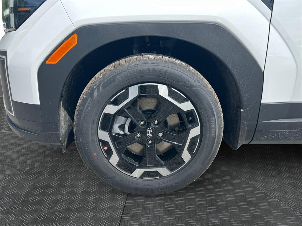 new 2025 Hyundai Santa Fe car, priced at $36,996