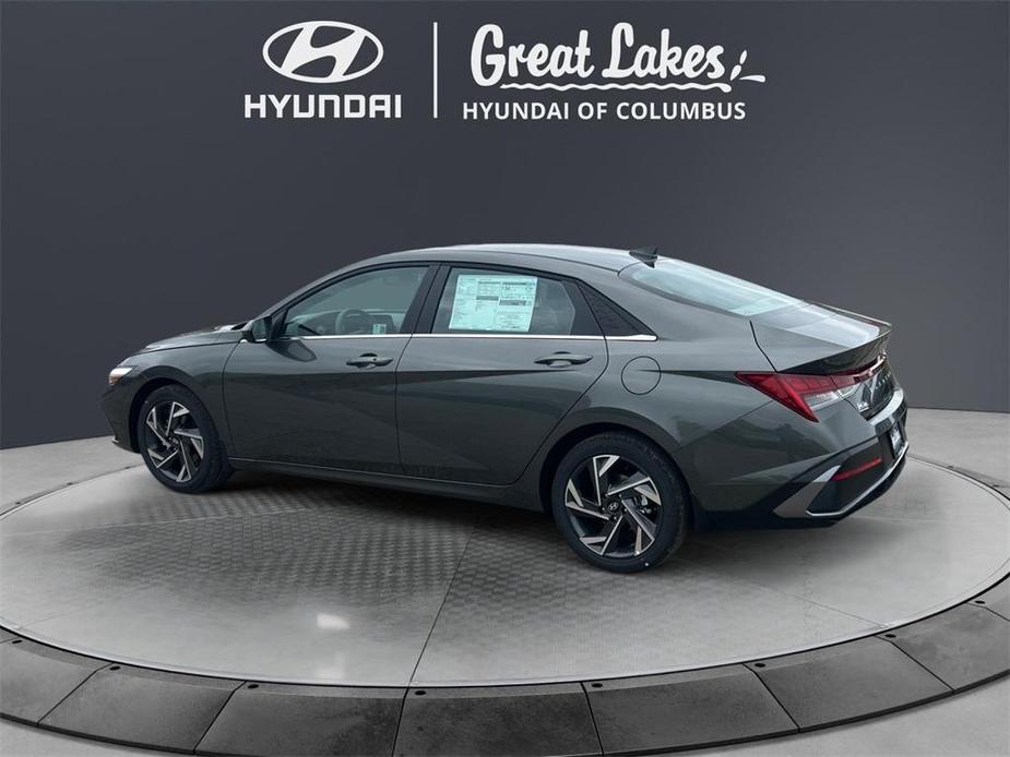 new 2024 Hyundai Elantra car, priced at $25,344