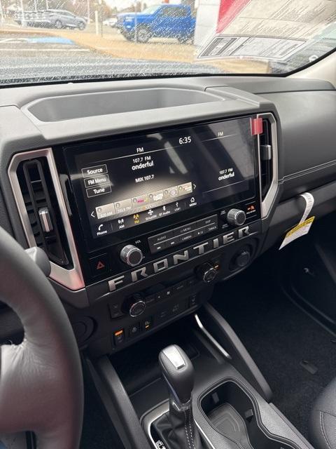 new 2025 Nissan Frontier car, priced at $38,996