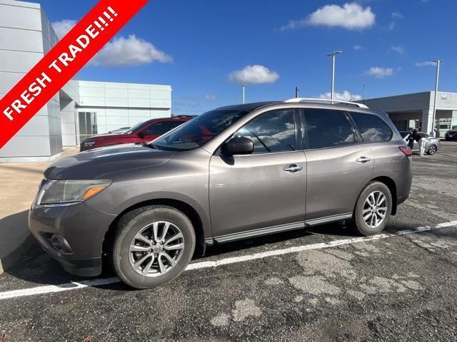 used 2014 Nissan Pathfinder car, priced at $7,872