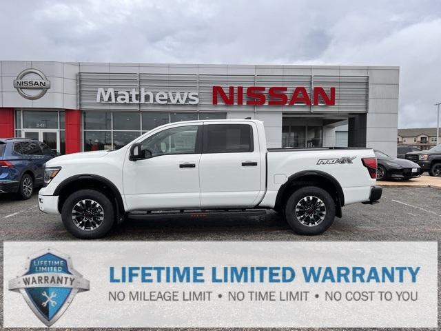 new 2024 Nissan Titan car, priced at $56,282