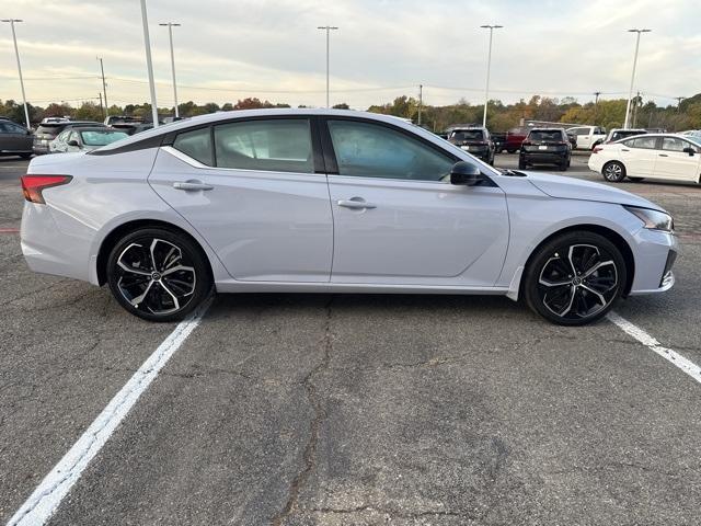 new 2025 Nissan Altima car, priced at $31,826