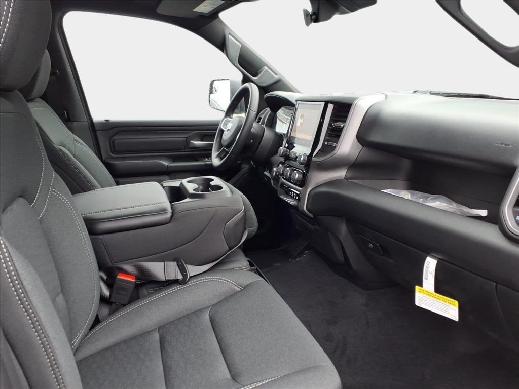 new 2025 Ram 1500 car, priced at $42,003