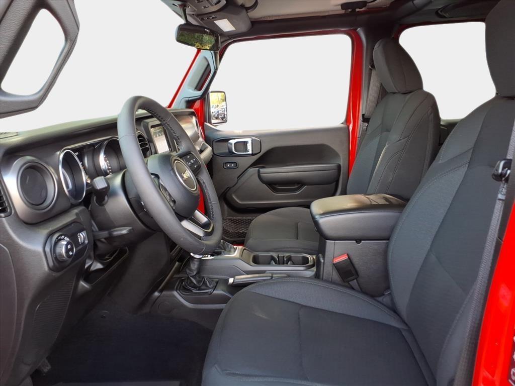 used 2023 Jeep Gladiator car, priced at $33,200