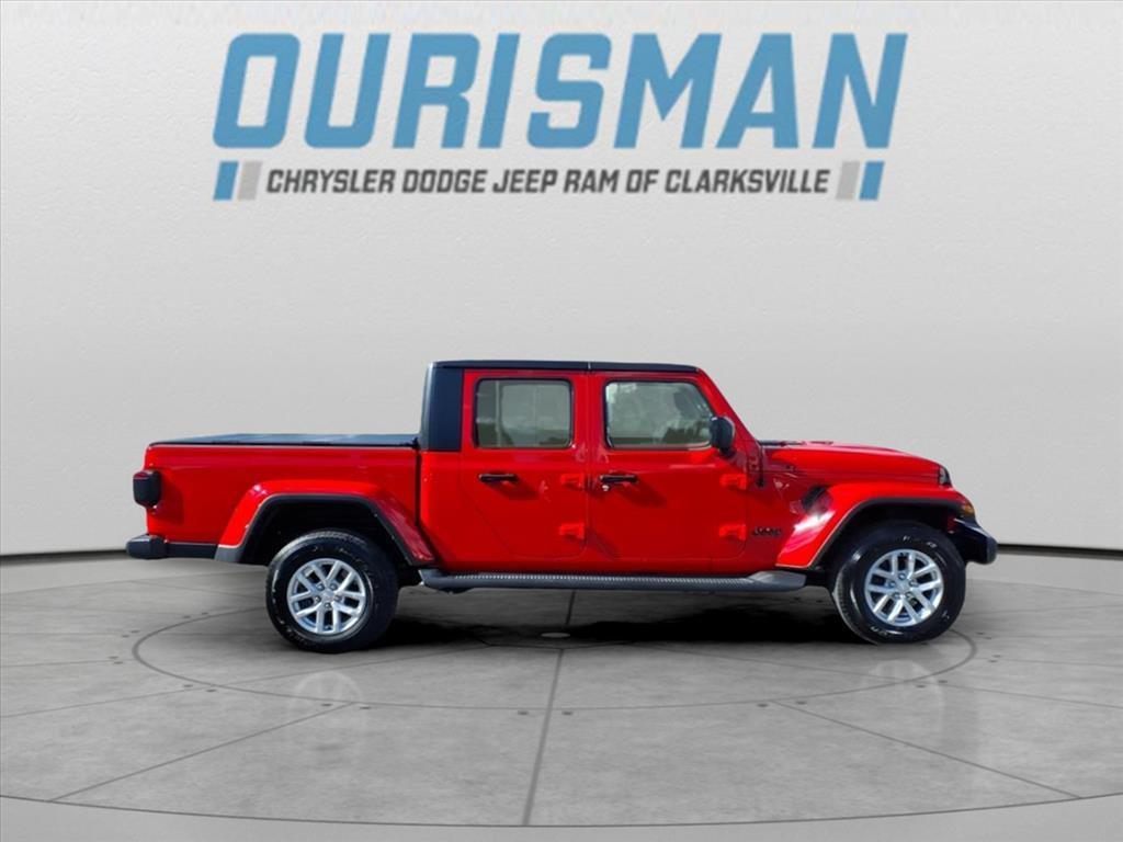 used 2023 Jeep Gladiator car, priced at $33,200