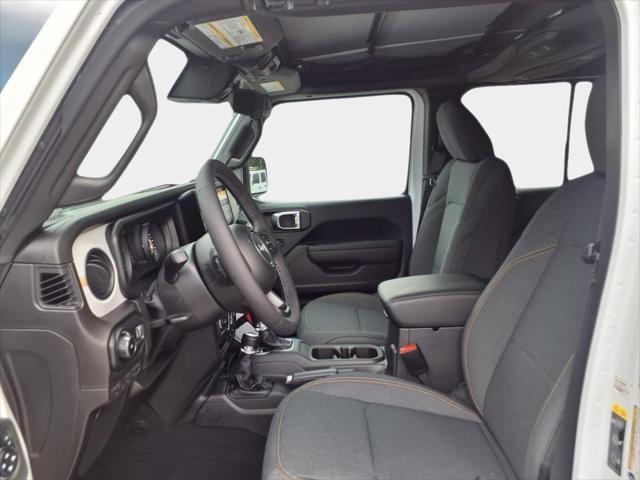 new 2025 Jeep Wrangler car, priced at $38,456