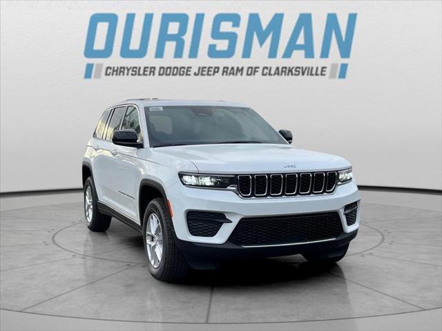 new 2025 Jeep Grand Cherokee car, priced at $35,922