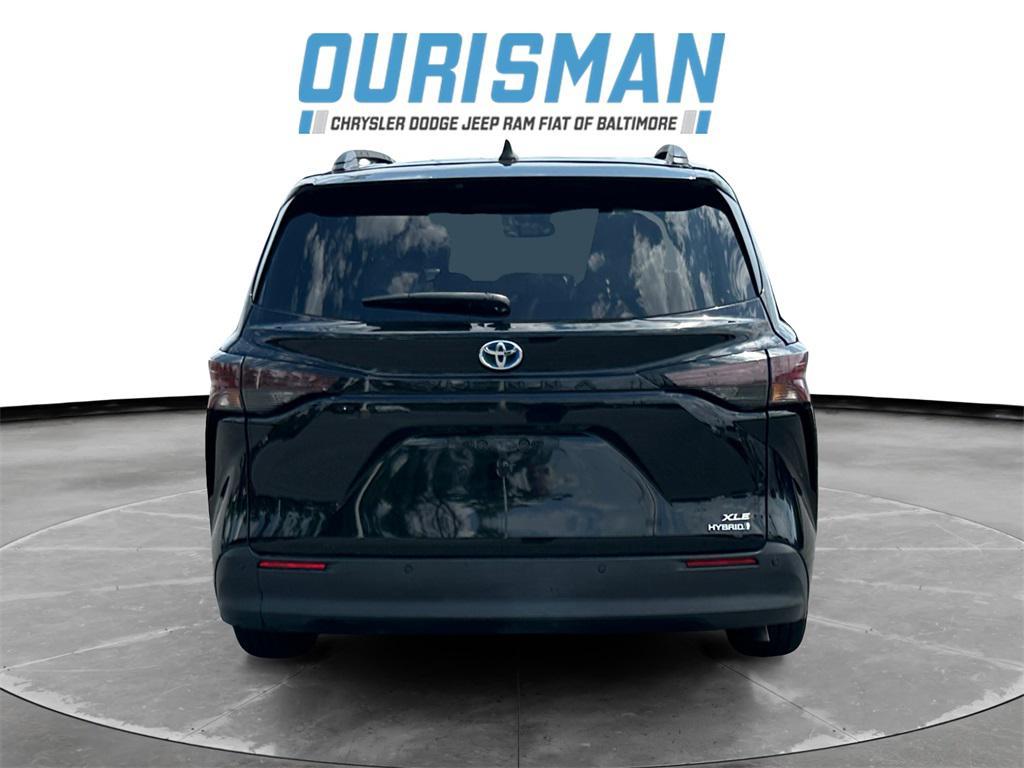 used 2023 Toyota Sienna car, priced at $36,600