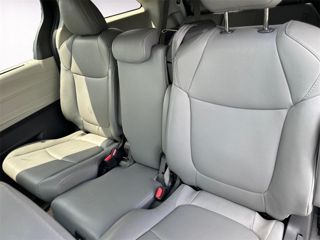used 2023 Toyota Sienna car, priced at $36,600