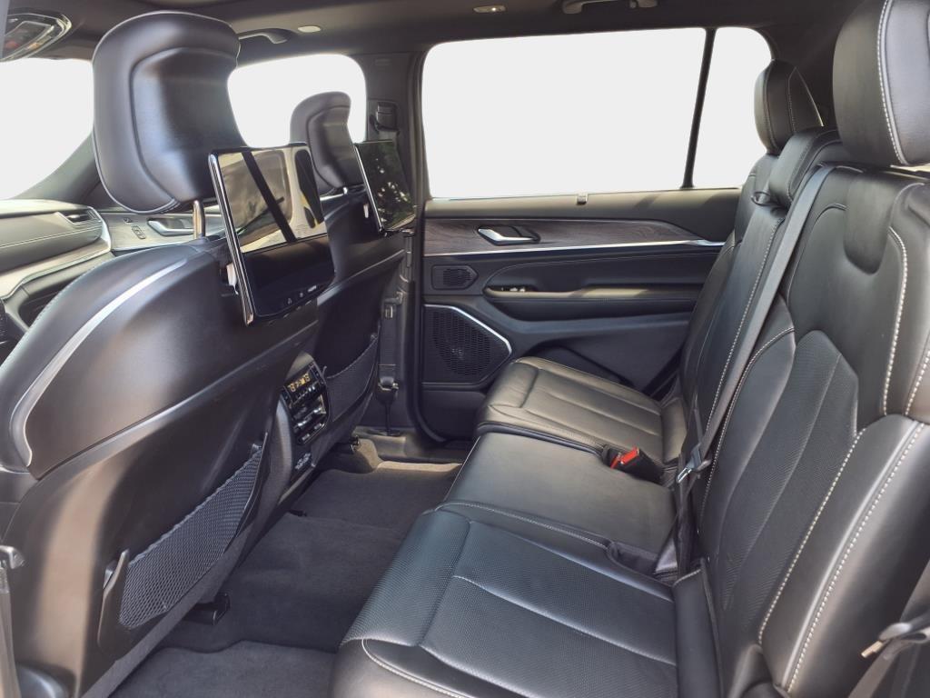 used 2024 Jeep Grand Cherokee L car, priced at $41,604