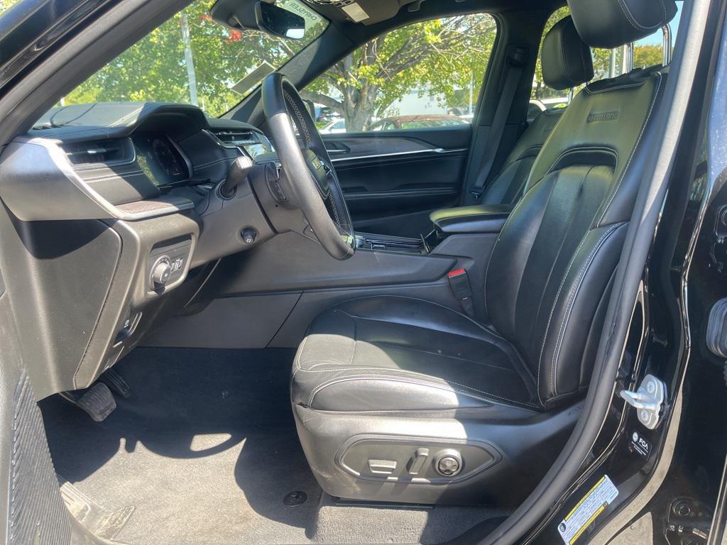 used 2022 Jeep Grand Cherokee car, priced at $32,900