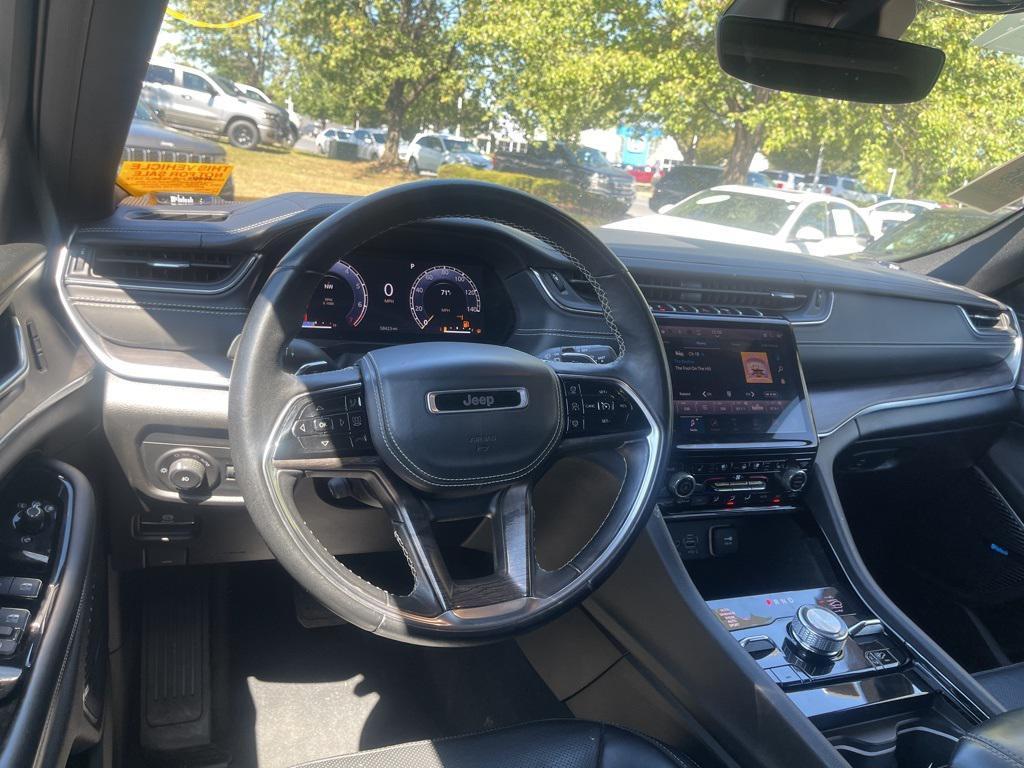used 2022 Jeep Grand Cherokee car, priced at $32,900