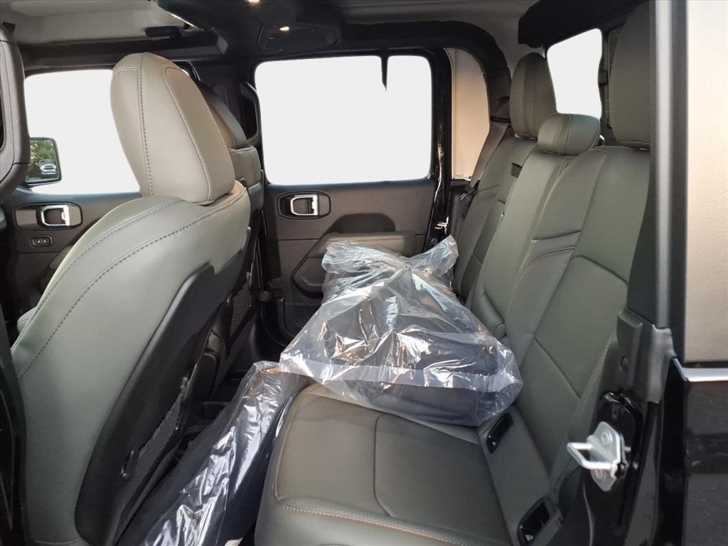 new 2025 Jeep Gladiator car, priced at $47,489