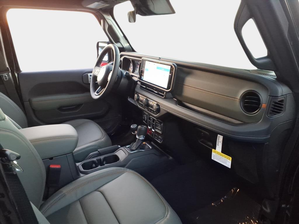 new 2025 Jeep Gladiator car, priced at $47,489