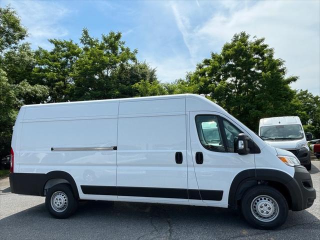 new 2024 Ram ProMaster 3500 car, priced at $46,546