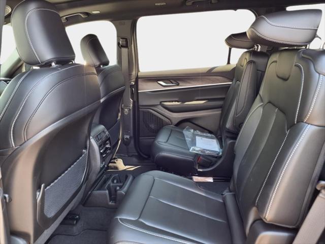 new 2025 Jeep Grand Cherokee L car, priced at $44,294