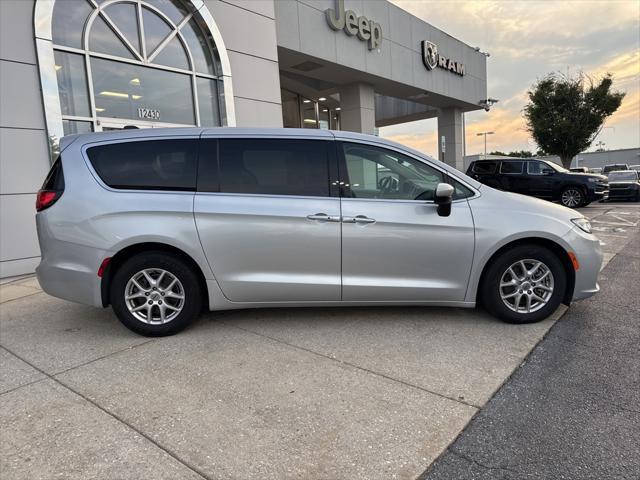 used 2023 Chrysler Pacifica car, priced at $22,500