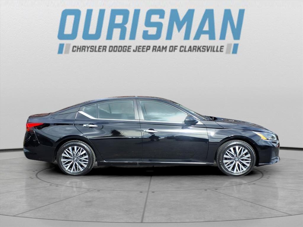 used 2023 Nissan Altima car, priced at $18,500