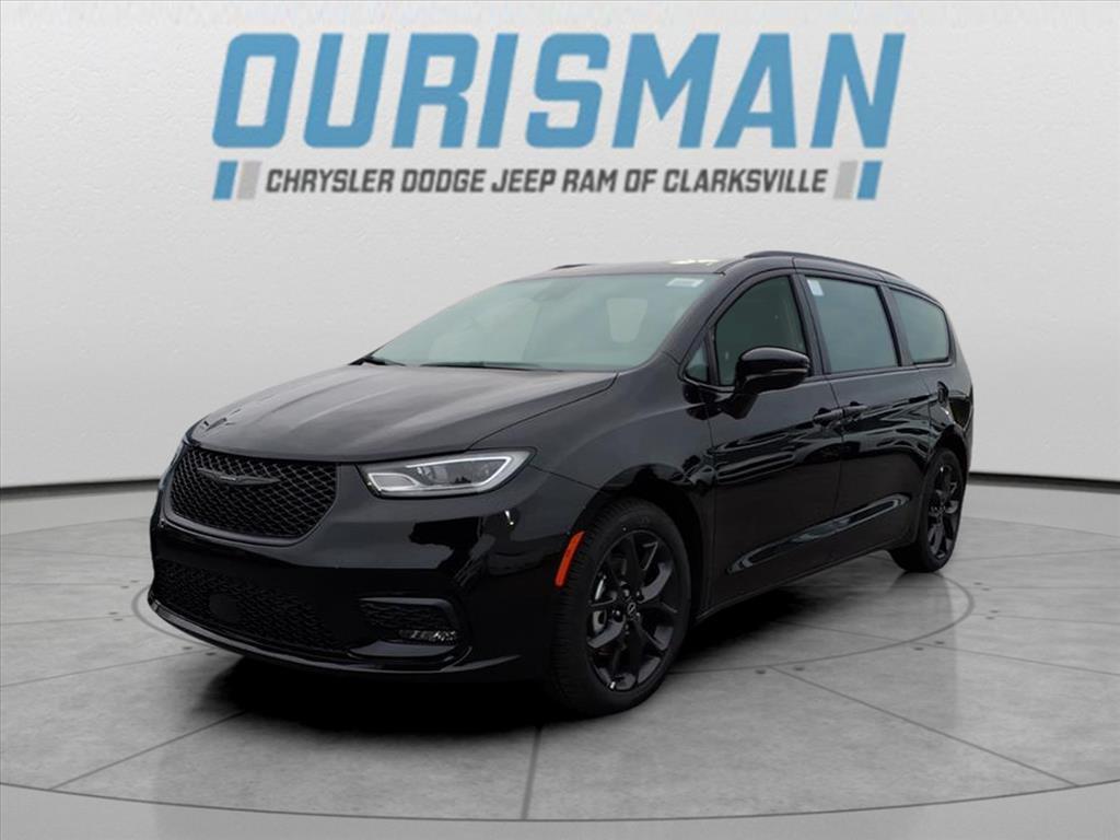 new 2026 Chrysler Pacifica car, priced at $42,455