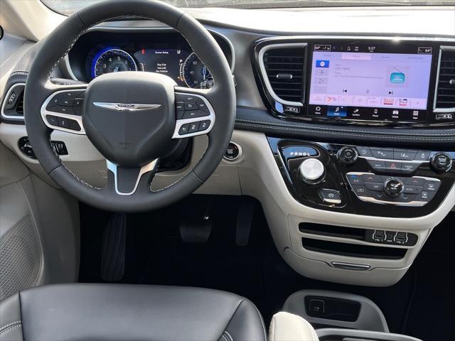 new 2024 Chrysler Pacifica car, priced at $34,780