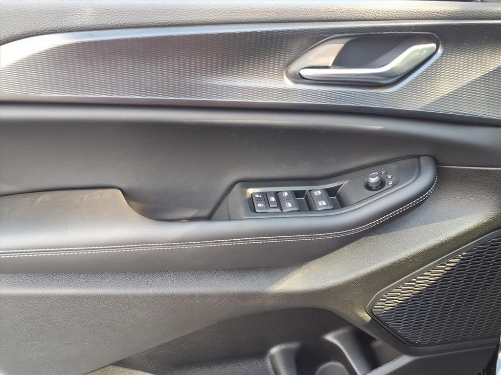 new 2025 Jeep Grand Cherokee car, priced at $34,498