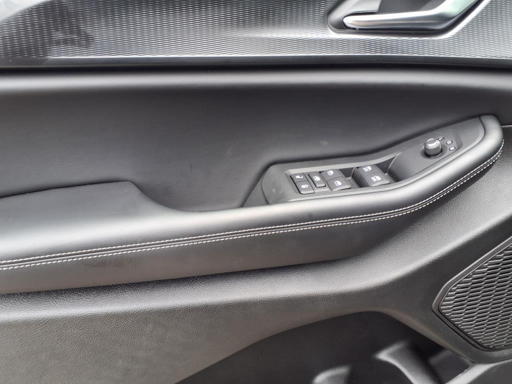 new 2025 Jeep Grand Cherokee car, priced at $33,969
