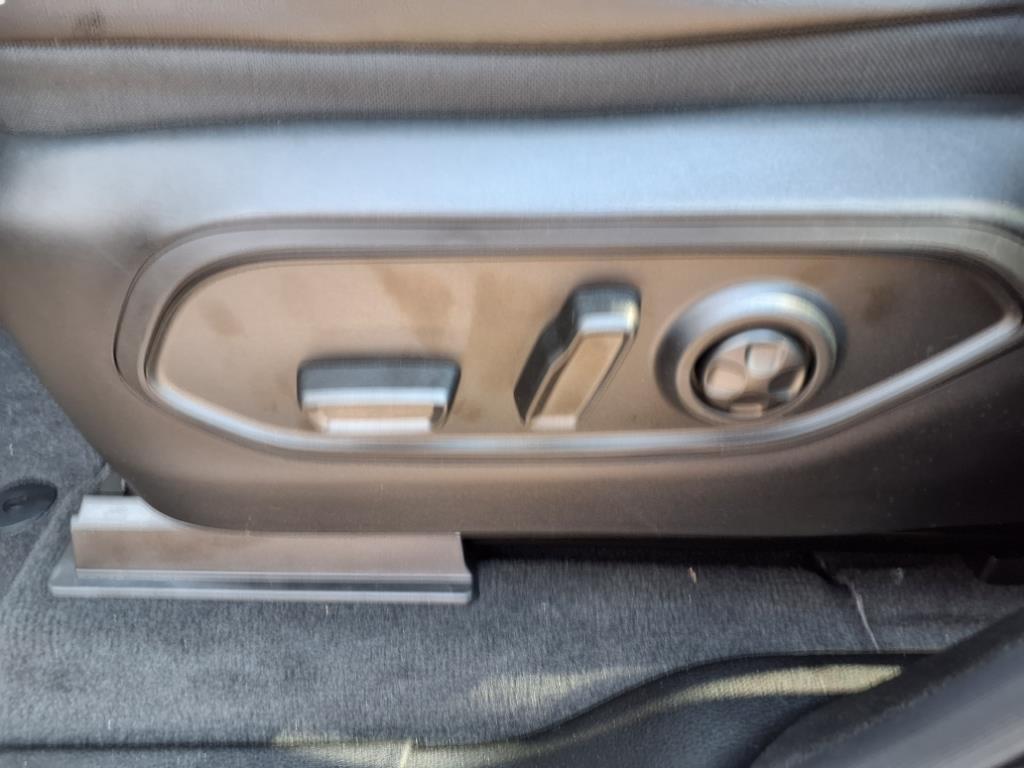 new 2025 Jeep Grand Cherokee L car, priced at $36,667