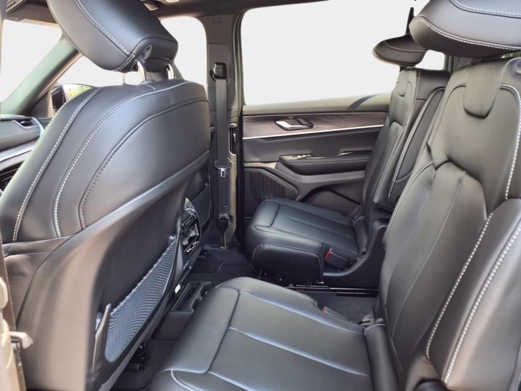 new 2025 Jeep Grand Cherokee L car, priced at $36,667