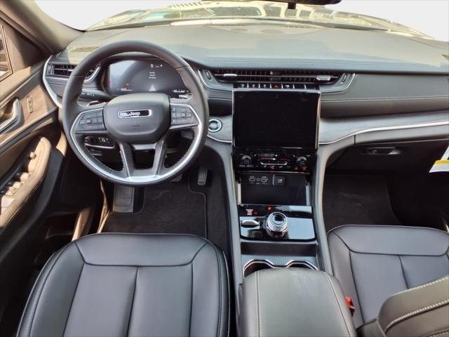 new 2025 Jeep Grand Cherokee L car, priced at $44,294