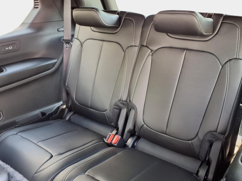 new 2025 Jeep Grand Cherokee L car, priced at $36,667