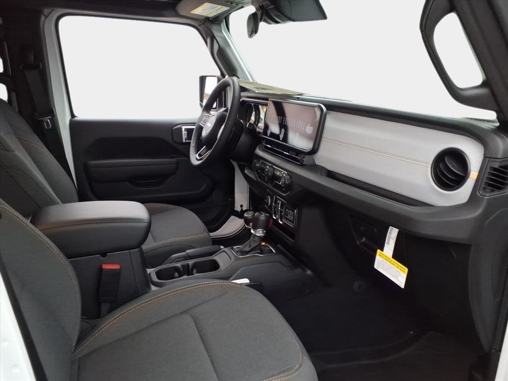 new 2025 Jeep Wrangler car, priced at $39,793