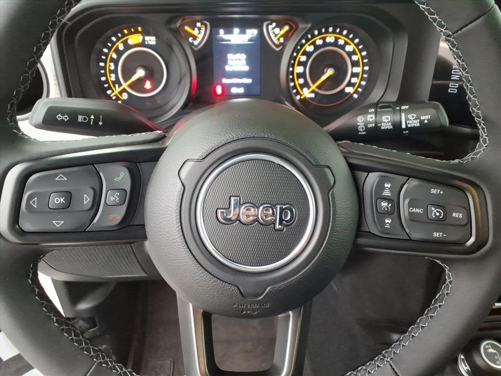 new 2025 Jeep Wrangler car, priced at $39,793