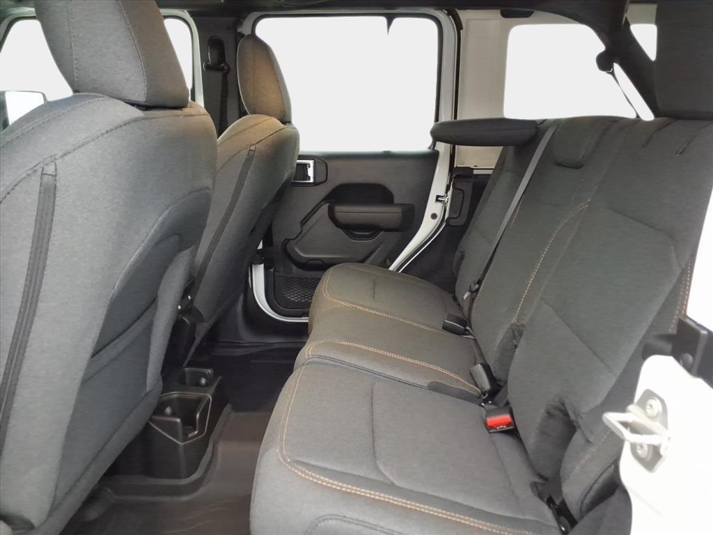 new 2025 Jeep Wrangler car, priced at $39,793