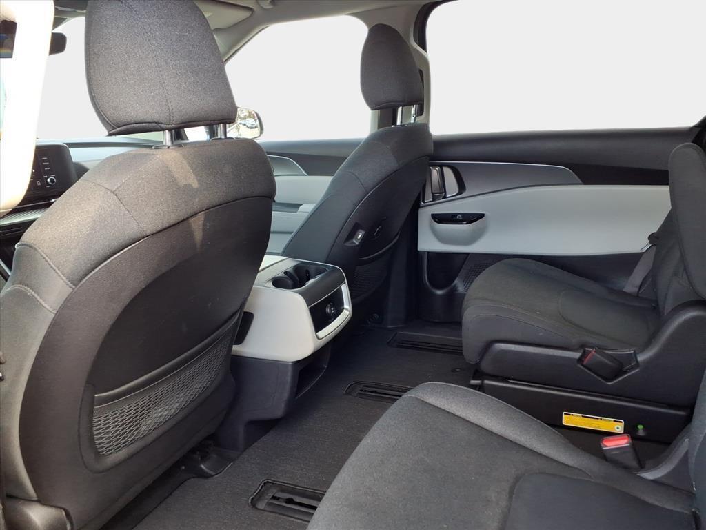 used 2022 Kia Carnival car, priced at $23,900