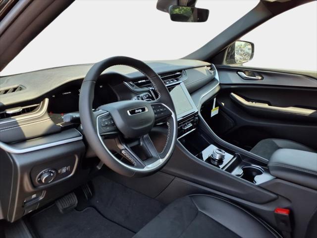 new 2025 Jeep Grand Cherokee L car, priced at $41,421