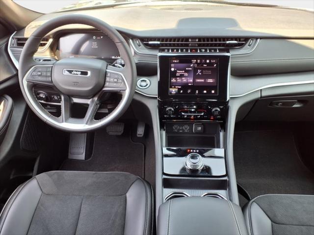 new 2025 Jeep Grand Cherokee L car, priced at $41,421