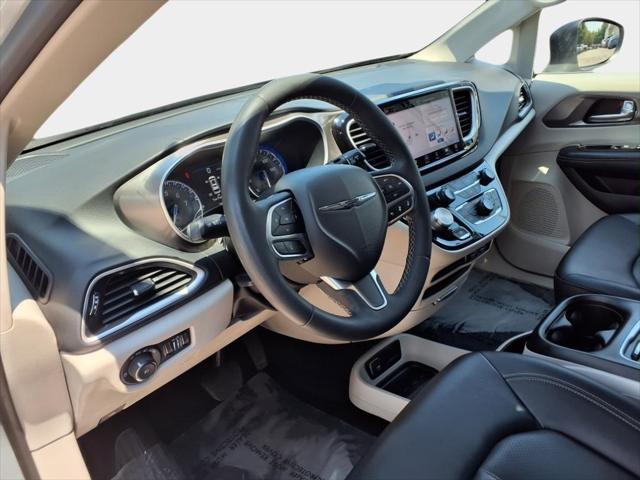 used 2023 Chrysler Pacifica car, priced at $21,000