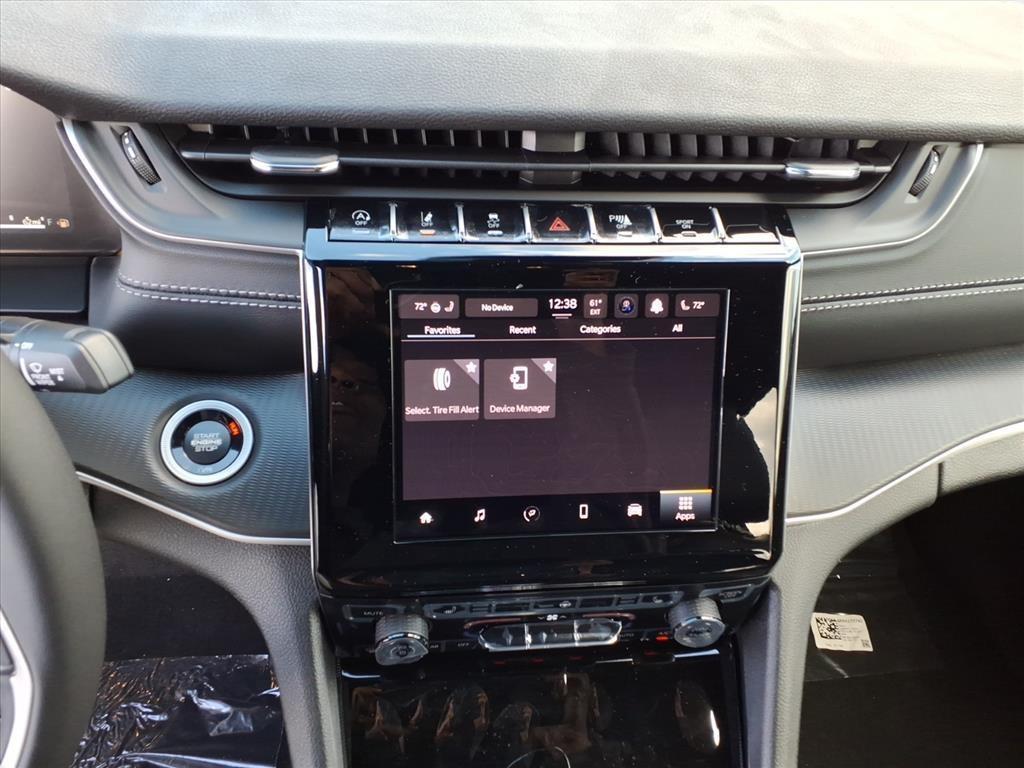 new 2025 Jeep Grand Cherokee car, priced at $35,765