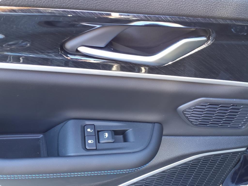 new 2024 Jeep Grand Cherokee 4xe car, priced at $58,640