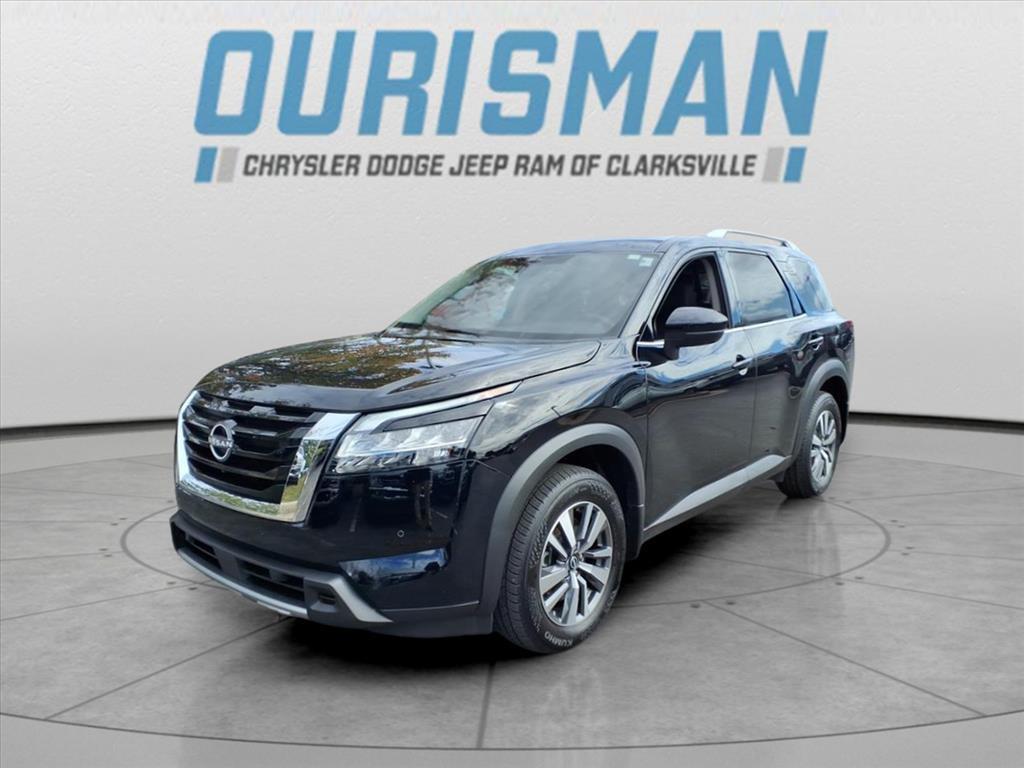 used 2024 Nissan Pathfinder car, priced at $31,960