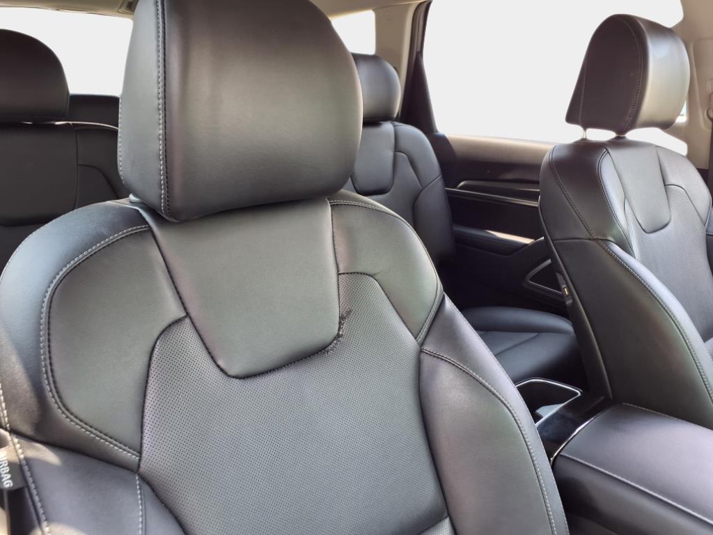 used 2022 Kia Telluride car, priced at $30,000