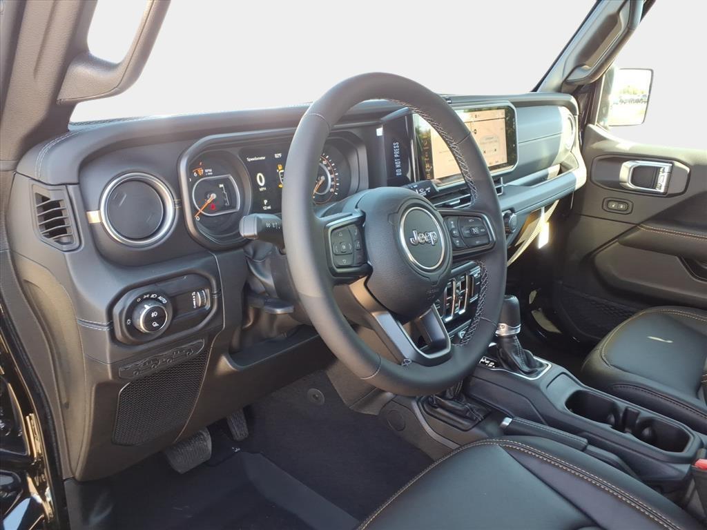 new 2025 Jeep Gladiator car, priced at $43,283